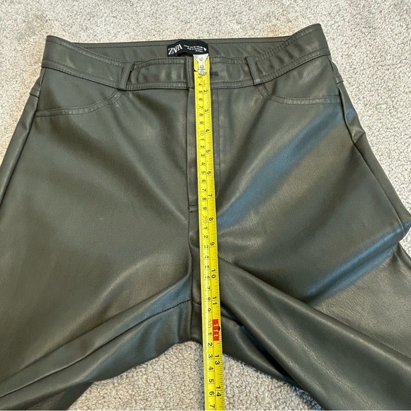 Zara olive khaki green faux leather high-rise leggings Sz M NWOT pleather vegan - Picture 7 of 17